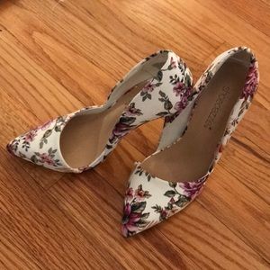 Floral heels